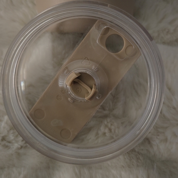 Stanley Beige Driftwood Tumbler with Handle 40 Oz - Picture 8 of 8